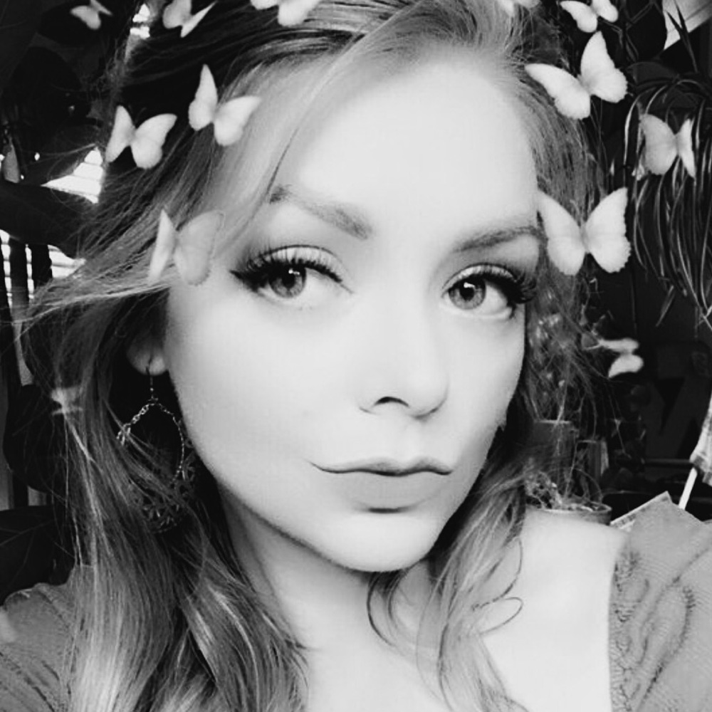 Meet your Posher, Collette